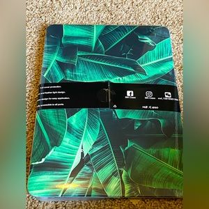 MacBook Pro Laptop Case w/ Extras